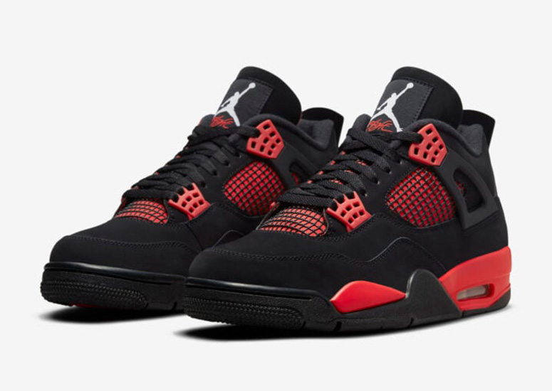 Jordan 4 red thunder 1