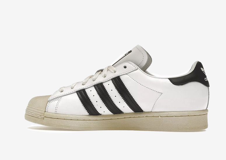 Adidas Superstar White Black Aged Sole 2